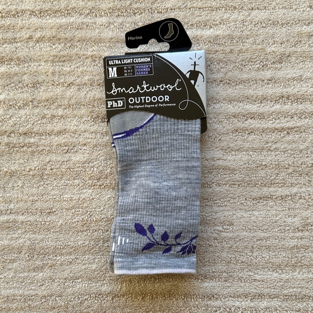 NWT Smartwool Outdoor PhD Hiking Socks Ultra Light Cushion Gray